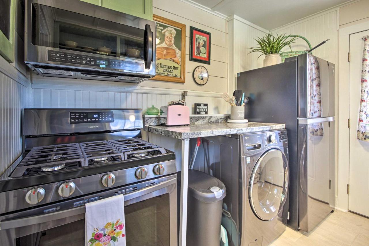 Charming Country Cottage, Walk To Main Street! Tomball Εξωτερικό φωτογραφία