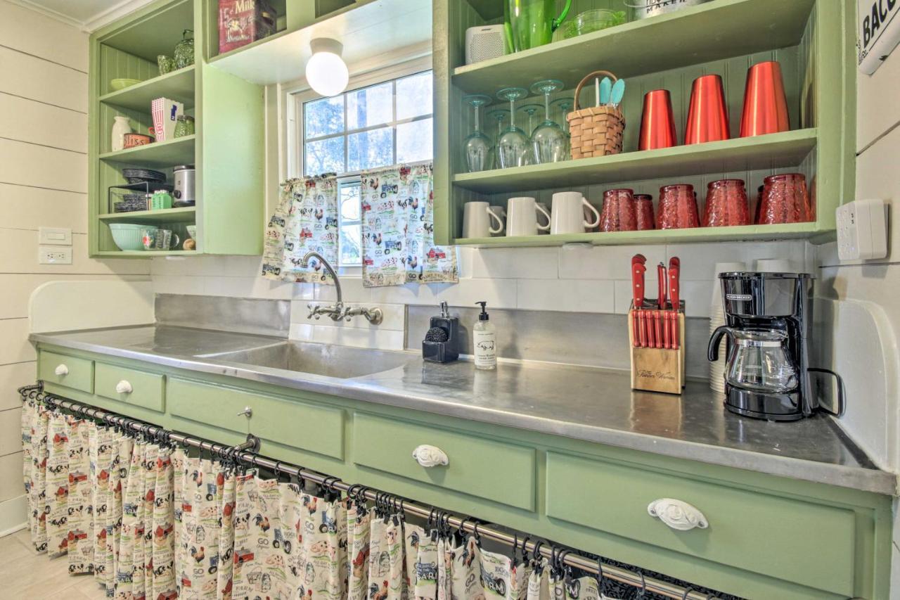 Charming Country Cottage, Walk To Main Street! Tomball Εξωτερικό φωτογραφία